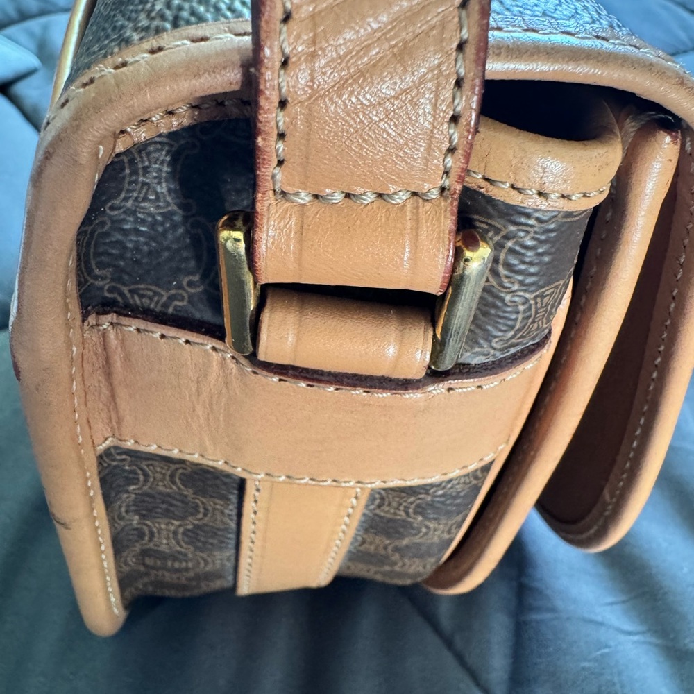 Vintage Celine Brown Leather Saddle Crossbody with Tan Trim - Picture 13 of 16